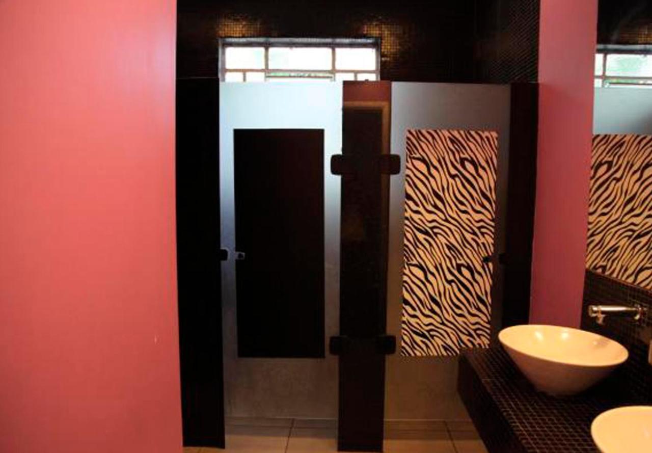 Hbb Hostel "Bar"- Vila Madalena São Paulo Exteriör bild